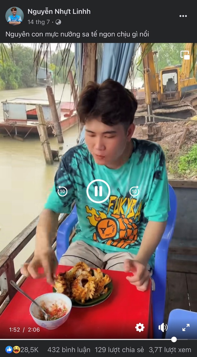 TikToker Nguyễn Nhựt Linh nấu ăn món miền quê dân dã nhưng cuốn hút với hàng triệu lượt xem - Ảnh 2.
