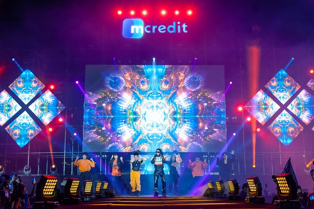 Mcredit Music Fest Bình Dương hút gần 500.000 lượt view trong 3 tiếng - Ảnh 5.