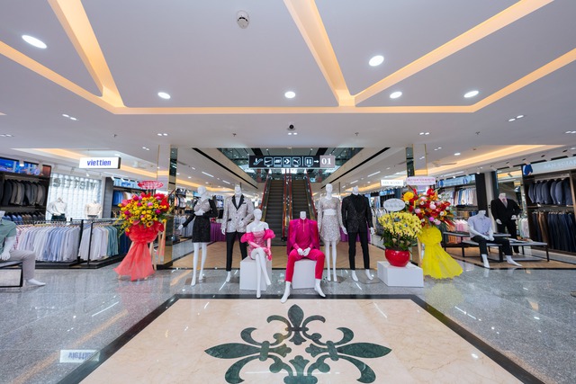 Khai trương Viettien Mall đầu tiên tại Việt Nam - Ảnh 2.