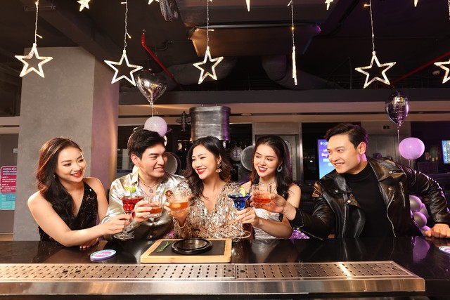 Đ&oacute;n Noel cực chất ở JO247 Lounge! - Ảnh 6.