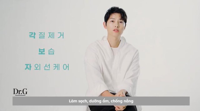 Song Joong Ki tái xuất, bí quyết chăm da bất bại của Cậu út tiếp tục gây sốt - Ảnh 2.