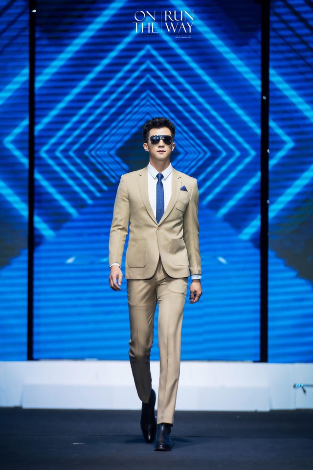 Caluci Fashion Show 2023: Noo Phước Thịnh, Hà Việt Dũng cùng dàn mẫu nam khuấy động Trung tâm Hội nghị Quốc gia - Ảnh 12.