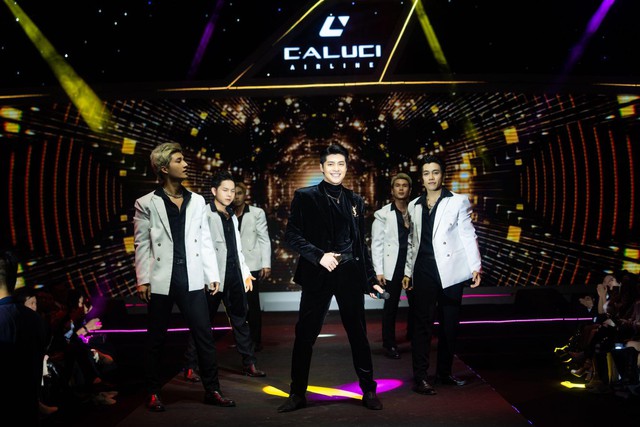Caluci Fashion Show 2023: Noo Phước Thịnh, Hà Việt Dũng cùng dàn mẫu nam khuấy động Trung tâm Hội nghị Quốc gia - Ảnh 3.