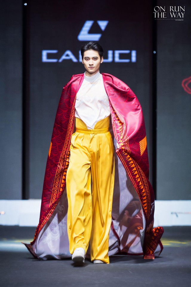 Caluci Fashion Show 2023: Noo Phước Thịnh, Hà Việt Dũng cùng dàn mẫu nam khuấy động Trung tâm Hội nghị Quốc gia - Ảnh 5.