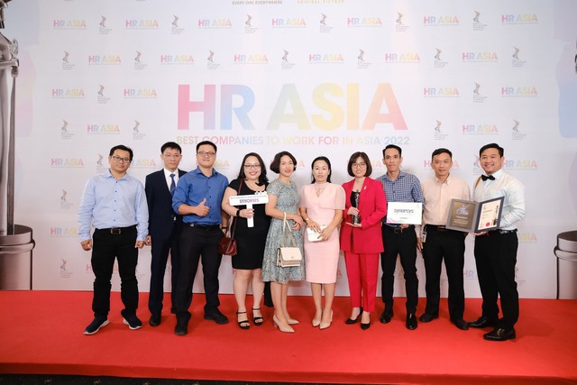 Synopsys Việt Nam nhận giải thưởng “Nơi làm việc tốt nhất Châu Á 2022” - Ảnh 1.