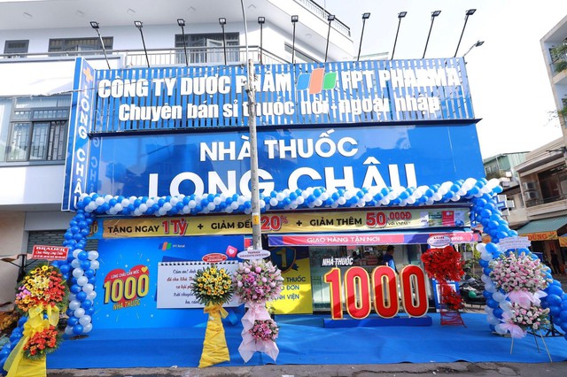 Hành trình 1.000 nhà thuốc, cảm ơn vì bạn đã đồng hành cùng FPT Long Châu trong năm 2022 - Ảnh 1.