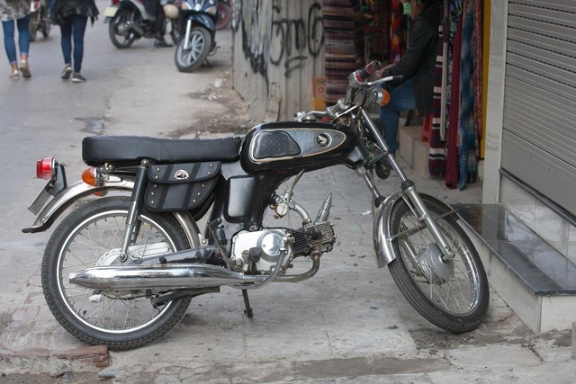 Why do many Honda motorcycles become legends with Vietnamese people?  - Photo 2.