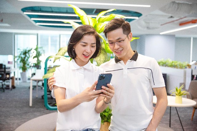 Phát hiện ưu đãi đặt vé tàu, xe tới 200K cực “hot” trên ứng dụng ngân hàng và ví VNPAY, đi khắp 3 miền tiết kiệm nửa giá - Ảnh 2.