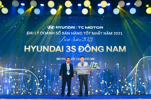 Hyundai Đông Nam được vinh danh “Đại lý có doanh số bán hàng lớn nhất 2021 của HTCV” - Ảnh 3.