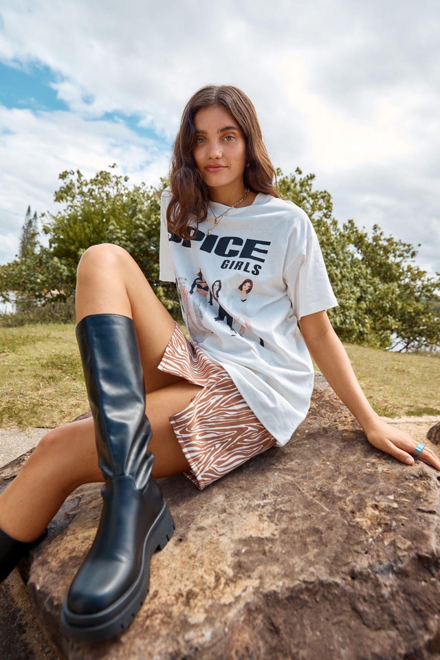 Điểm danh loạt thương hiệu đ&igrave;nh đ&aacute;m d&agrave;nh ri&ecirc;ng cho giới trẻ từ Cotton On Group - Ảnh 2.