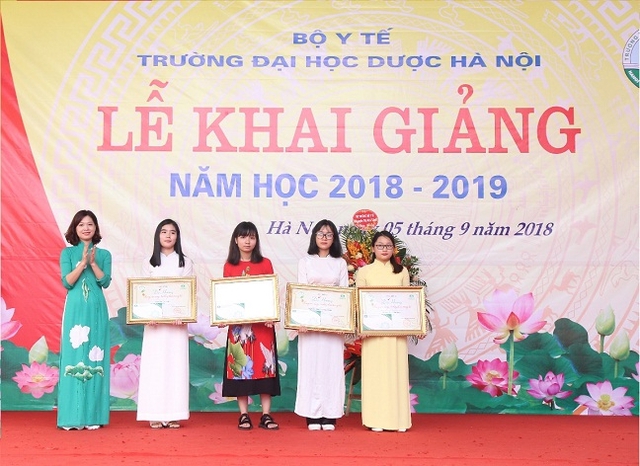 Học bổng Dạ Hương - hành trình bền bỉ 14 năm hiện thực hóa ước mơ của nữ thầy thuốc tương lai - Ảnh 2.