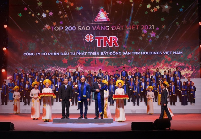 TNG Holdings Vietnam chiến thắng tại Lễ trao giải Sao Vàng Đất Việt 2021 - Ảnh 1.