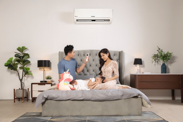 Smart air conditioners reduce heat for users before the hot season - Photo 2.