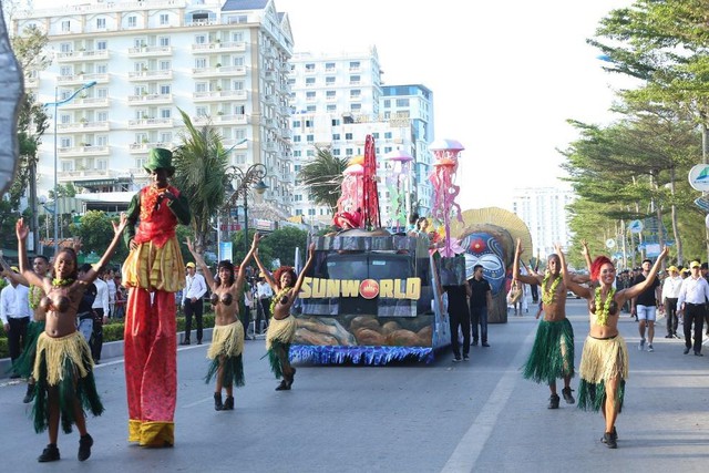 23/4: Sầm Sơn khai mạc Lễ hội du lịch biển hoành tráng - Ảnh 3.