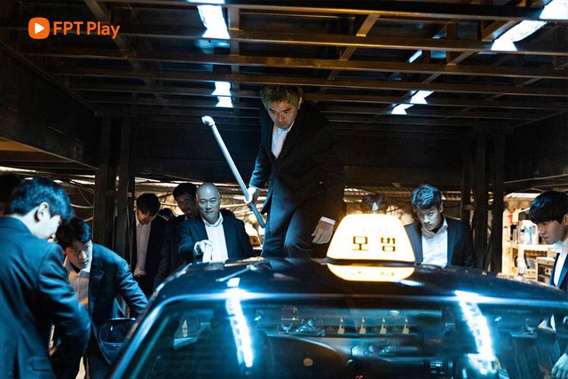 Taxi Driver và sự chuyển mình của đề tài thay trời hành đạo trong phim Hàn trên FPT Play - Ảnh 5.