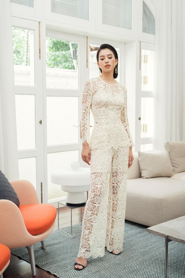 Hoa hậu Tiểu Vy thanh lịch với thời trang công sở của NTK Nguyễn Chí Nghĩa - Ảnh 5.