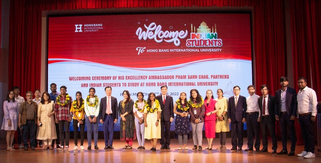 Sinh viên Ấn Độ hào hứng nhập học Y khoa tại Trường Đại học Quốc tế Hồng Bàng - Ảnh 2.