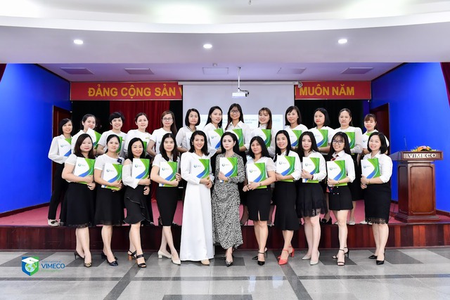 CEO Bùi Thanh Hương: Viết câu chuyện đẹp về những em bé hạnh phúc - Ảnh 4.