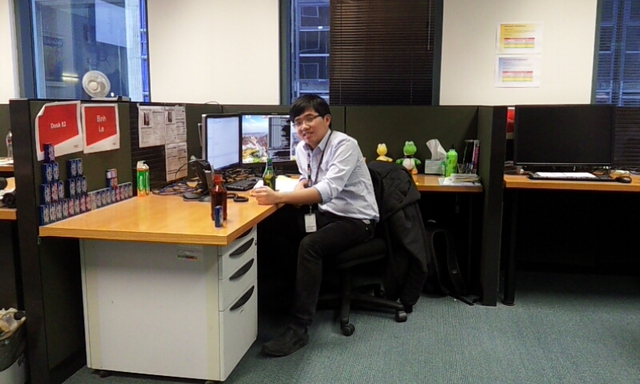 The Vietnamese lecturer at RMIT University in Melbourne is impressed with his super profile - Photo 2.