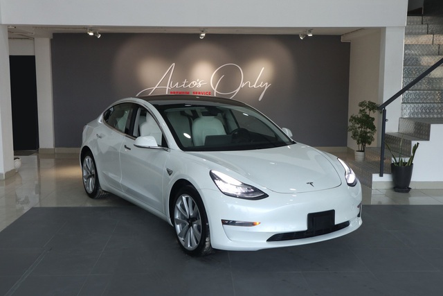 Autos Only làm sống lại Tesla Model 3 - Ảnh 4.