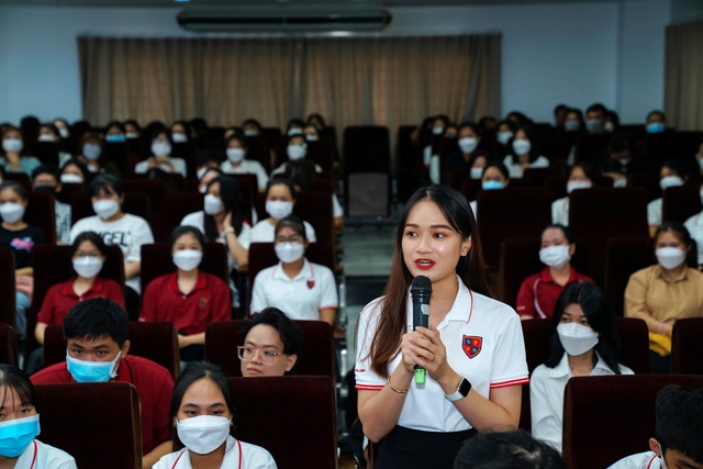 Sinh viên trường nhà người ta: Gặp nhân vật xịn xò, môi trường học chuẩn quốc tế - Ảnh 4.