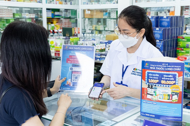 Phát triển thần tốc - FPT Long Châu vượt mốc 600 nhà thuốc trên toàn quốc - Ảnh 2.