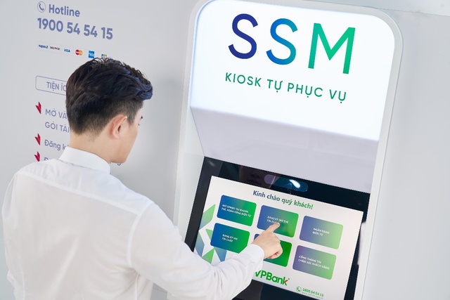 Các chi nhánh VPBank đồng loạt “thay áo mới” - Ảnh 3.