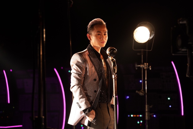 Binz &ldquo;rực ch&aacute;y&rdquo; giữa m&ugrave;a h&egrave; 2022 tại music tour của Đại học FPT - Ảnh 3.