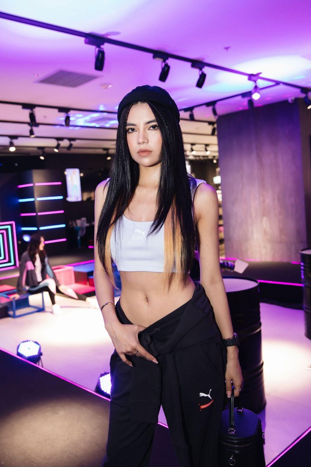 Minh Hang, Min, Ky Duyen, Minh Trieu, Trong Hieu at the Super event Fashion Show Flagship Store Puma Vincom Dong Khoi - Photo 14. Minh Hang, Min, Ky Duyen, Minh Trieu, Trong Hieu at the Super event Fashion Show Flagship Store Puma Vincom Dong Khoi - Photo 14.