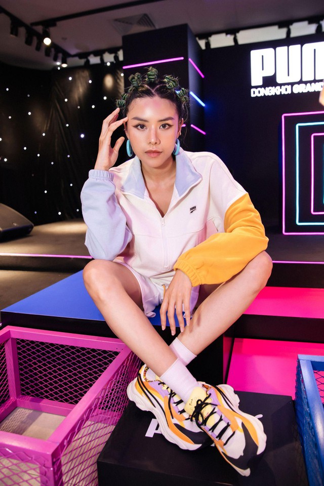 Minh Hang, Min, Ky Duyen, Minh Trieu, Trong Hieu at the Super event Fashion Show Flagship Store Puma Vincom Dong Khoi - Photo 15. Minh Hang, Min, Ky Duyen, Minh Trieu, Trong Hieu at the Super event Fashion Show Flagship Store Puma Vincom Dong Khoi - Photo 15.