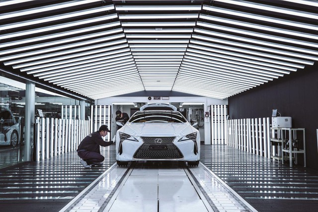 Lexus Insurance launches 24/7 roadside relief feature exclusively for customers - Photo 1.