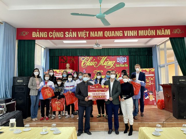 VNS Group tặng 23 chỉ vàng 9999 nhân dịp tri ân khách hàng - Ảnh 5.