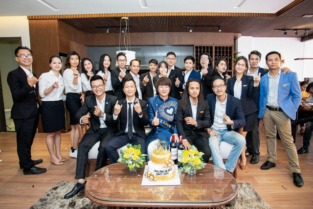 CEO Nguyễn Viết Khim: “Người thuyền trưởng” của Thước Tầm Group - Ảnh 1.
