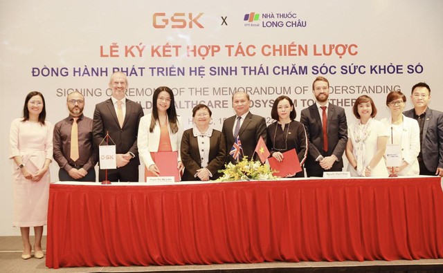 Lễ ký kết hợp tác chiến lược giữa FPT Long Châu và GSK Việt Nam - Ảnh 1.