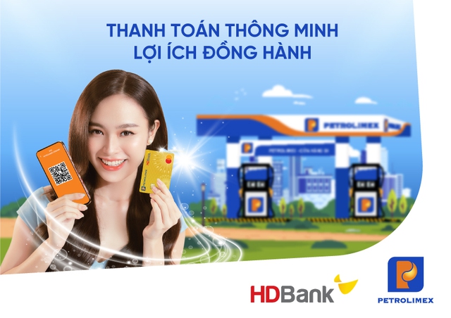 HDBank và Petrolimex ra mắt siêu thẻ đồng thương hiệu 4 trong 1 - Ảnh 2.