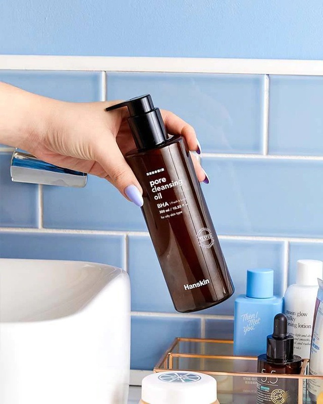 Không muốn phí toàn bộ chu trình skincare thì phải biết double cleansing, có 4 bộ đôi này thì da sạch và đẹp mãi thôi - Ảnh 7.