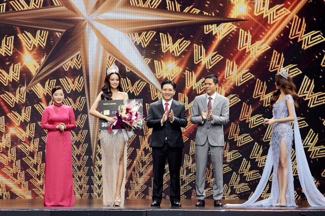 Nam A Bank trao thưởng đặc biệt cho tân Hoa hậu Hoàn vũ Việt Nam 2022 - Ảnh 1.