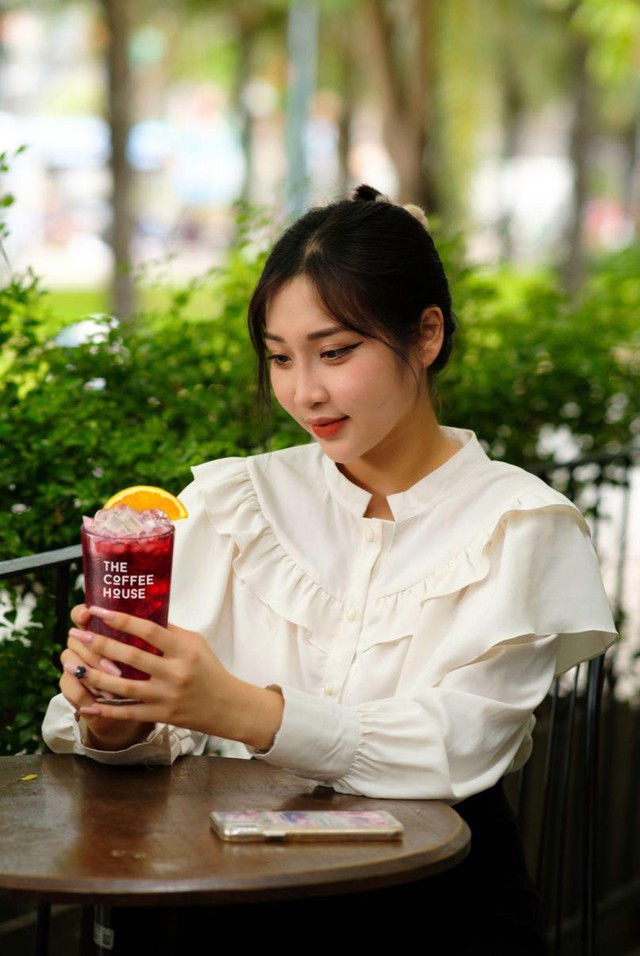 Hi-Tea Healthy chiếm ngôi nữ hoàng Beauty với trà hoa Hibiscus và topping nha đam giúp da trắng mịn màng bất chấp nắng hè - Ảnh 4.