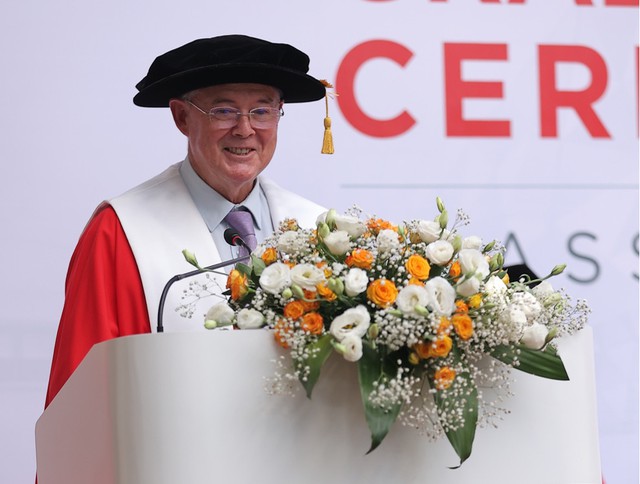 Lễ tốt nghiệp chương trình MBA của Anh quốc tại Việt Nam - Ảnh 1.