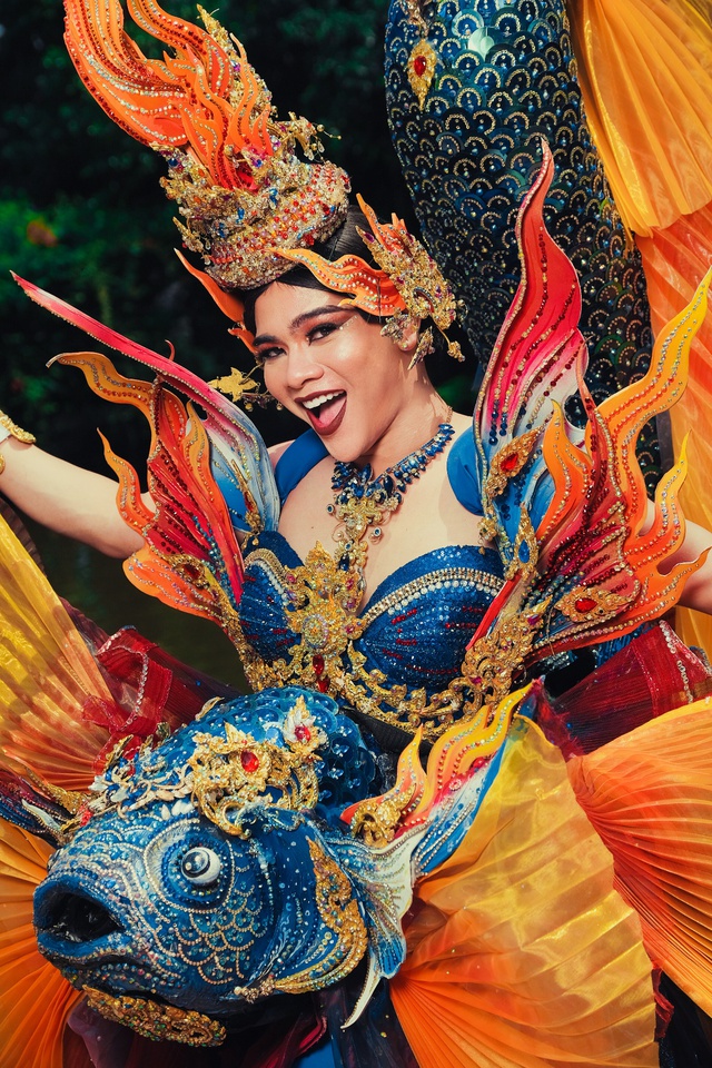 CEO Hương Nam Production House gây sốt cộng đồng mạng với bộ ảnh “National costume” Thái Lan - Ảnh 9.