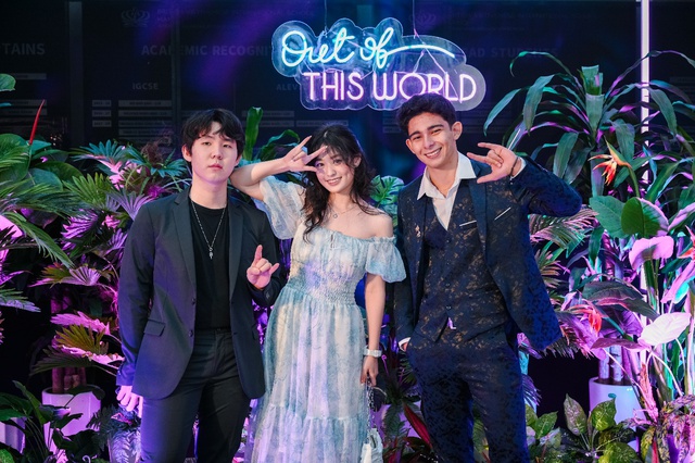 Prom cuối năm của học sinh BVIS Hà Nội “Out Of This World”: Bùng nổ, ấn tượng - Ảnh 11.