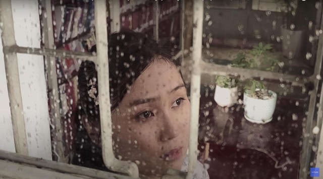 Chiêm ngưỡng những cảnh quay lung linh đậm chất nghệ trong Biến mất ở Thư Viên” - phim ngắn được quay hoàn toàn bằng điện thoại - Ảnh 2.
