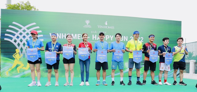 Hơn 3.000 người tham dự giải chạy Vinhomes - Happy Run 2022 - Ảnh 5.