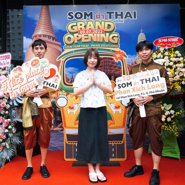 Đổ bộ xuống con đường ẩm thực Phan Xích Long, nhà hàng Som Tum Thai tiếp tục ghi điểm với thực khách - Ảnh 3.