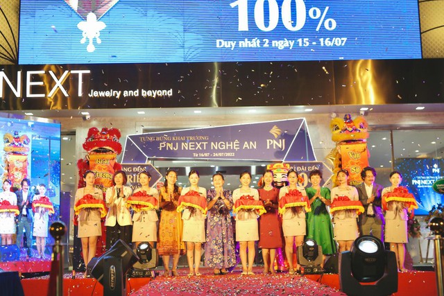 PNJ Next chính thức có mặt tại Nghệ An: “Chào sân” bằng show trang sức cực mãn nhãn - Ảnh 3.