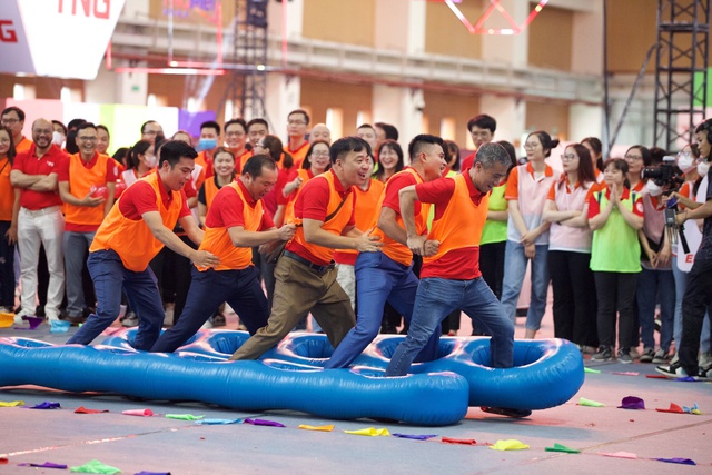 TNGMei 2022 - Bữa tiệc đầy sắc màu gắn kết người TNG Holdings Vietnam - Ảnh 2.