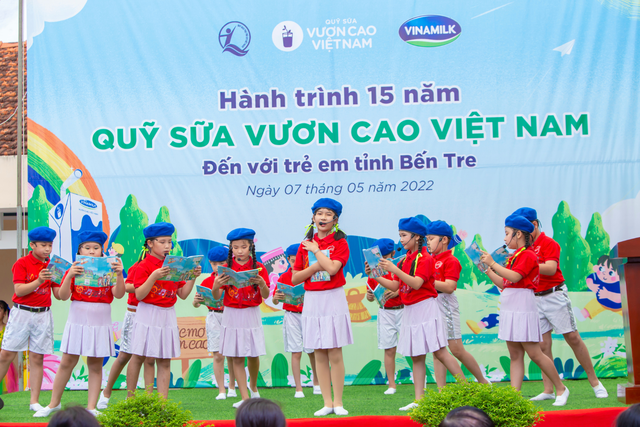 Những khoảnh khắc đẹp trên hành trình của Quỹ sữa Vươn cao Việt Nam năm thứ 15 - Ảnh 8.