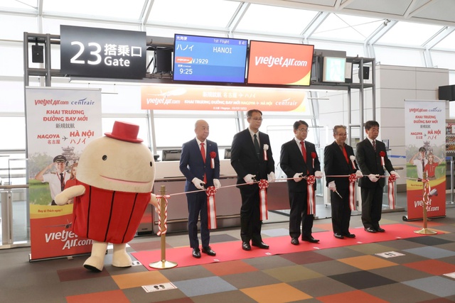 Fukuoka và Nagoya (Nhật Bản) nồng hậu chào đón hành khách Vietjet - Ảnh 3.