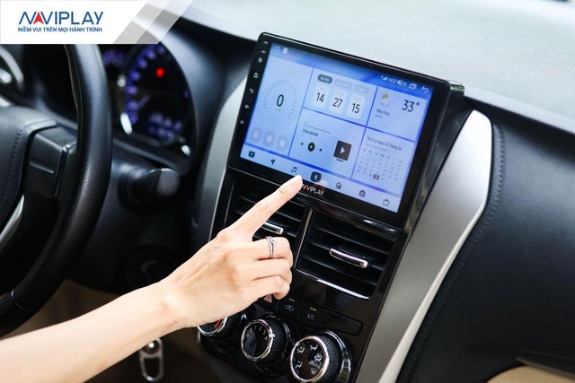 NAVIPLAY tung 3 mẫu màn hình giải trí ô tô độc đáo: Ứng dụng AI, giải trí ngay tại màn hình mà không cần kết nối Bluetooth điện thoại - Ảnh 2.