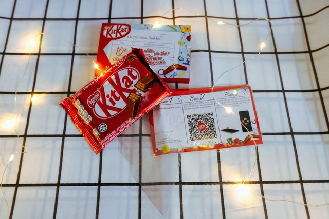 Săn lùng KitKat phiên bản giới hạn cho 6 môn thi THPT, cùng lời chúc từ Khánh Vy qua công nghệ Hologram mới lạ! - Ảnh 4.
